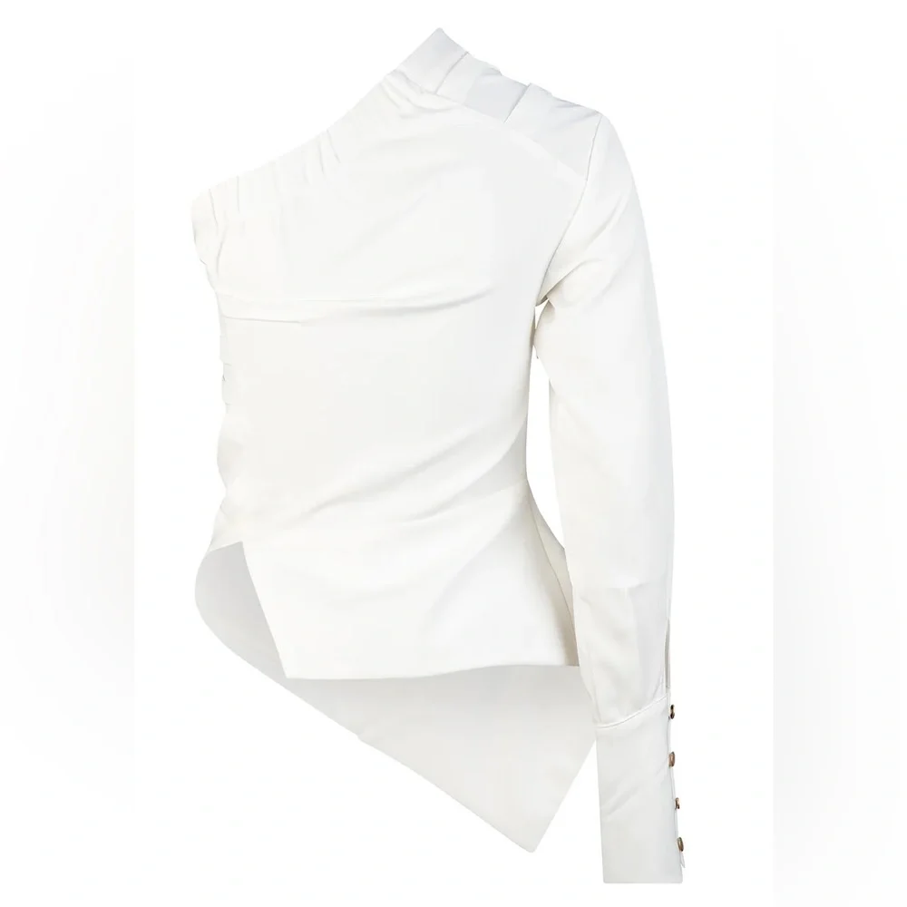 ๐ CAZNC THE LABEL - White One Shoulder Top๐ - Picture 15 of 16